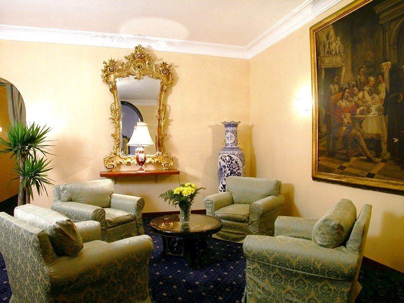 Hotel Impero Rome Interior photo